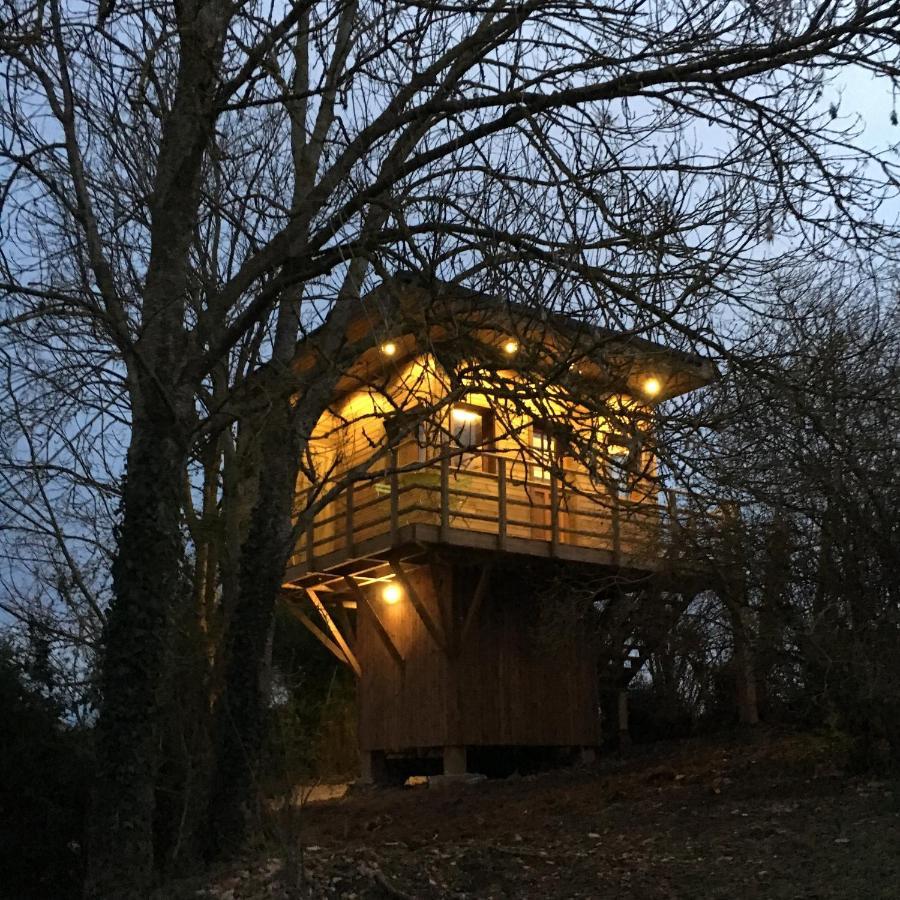 Cabane Perchee Vert  Exteriör bild