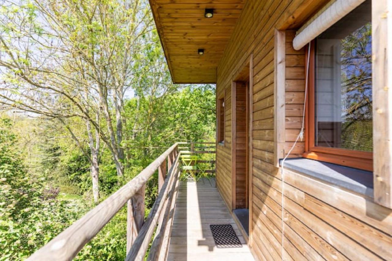 Cabane Perchee Vert  Exteriör bild