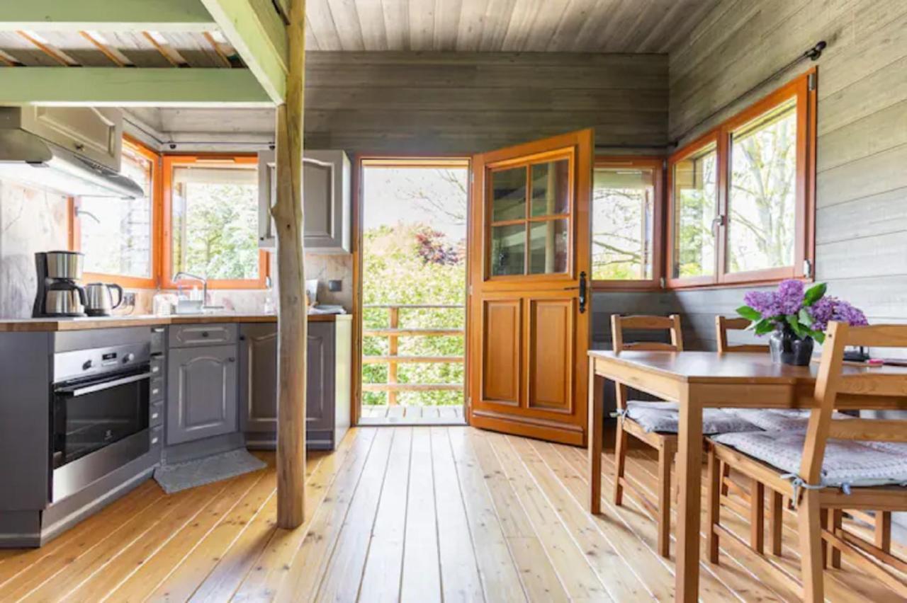 Cabane Perchee Vert  Exteriör bild